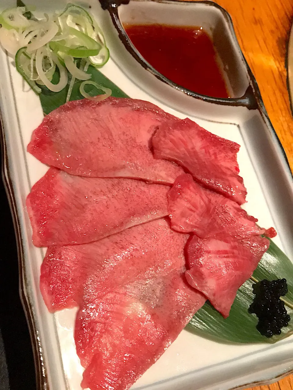 Snapdishの料理写真:タン刺し|aicooさん