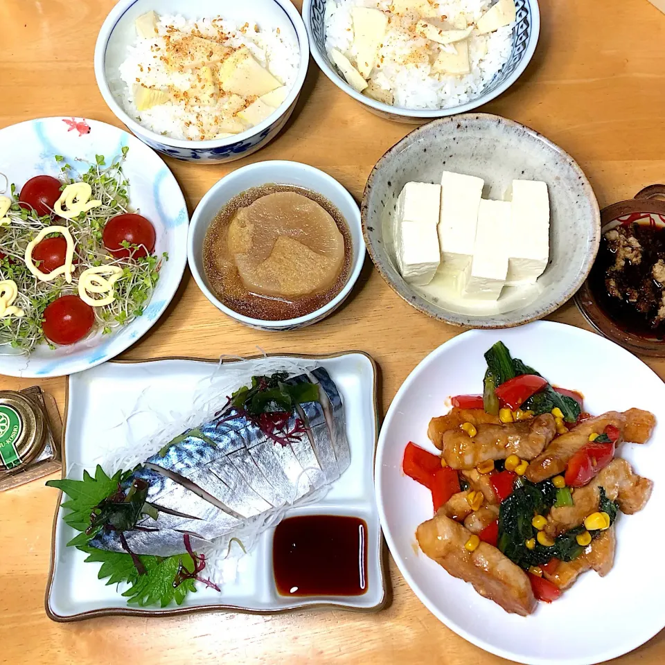 肉野菜ガーリック炒め🥩&〆鯖🐟|Makokoさん