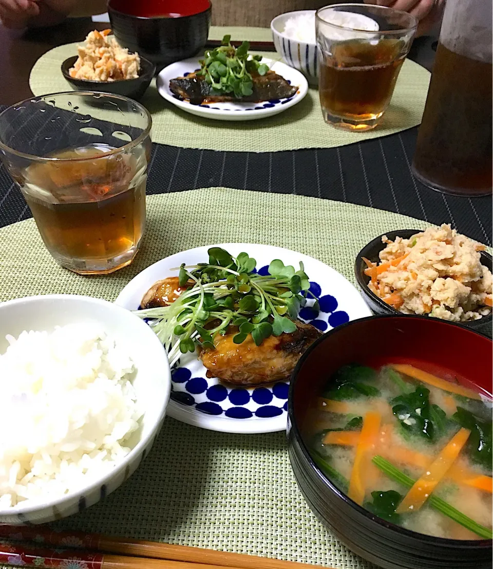 ・ブリの照り焼き
・卯の花
・ほうれん草の味噌汁|ちぐあささん