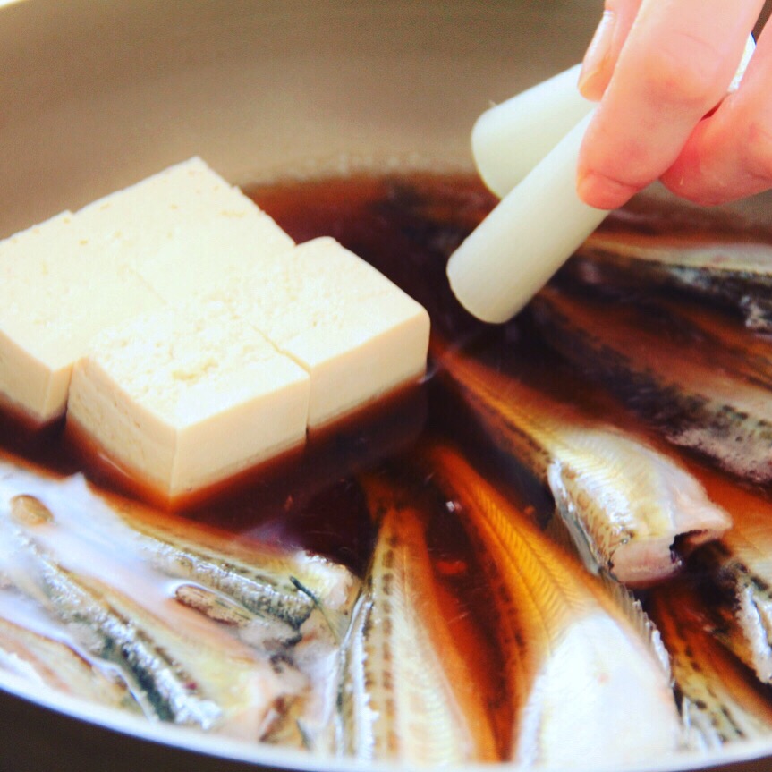 お魚の煮付け 料理研究家指宿さゆり 料理動画制作スタジオ 公式 料理研究家 指宿さゆり ﾚｼﾋﾟ制作専門ｽﾀｼﾞｵ 事務局ｽﾀｯﾌ運営 Snapdish スナップディッシュ Id Zz545a