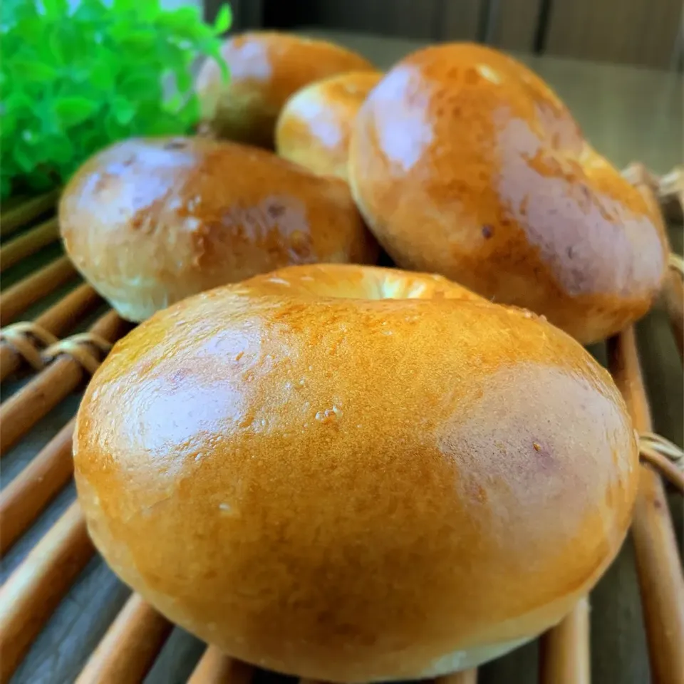 Snapdishの料理写真:玉ねぎのベーグル🥯|9421beruさん