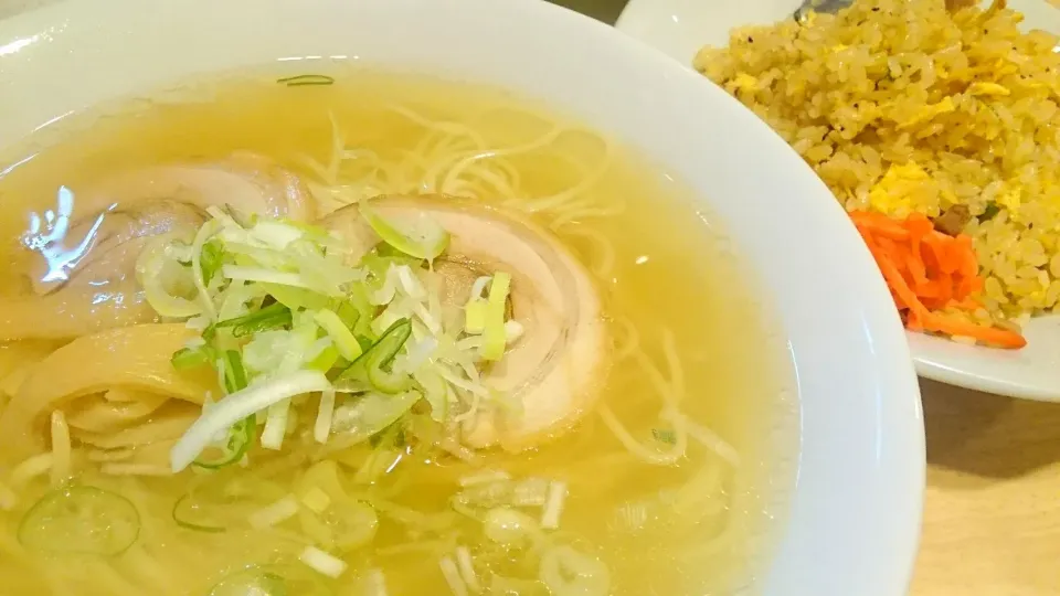 中華そば 来見 板橋店 
ラーチャン
（煮干しラーメン＆半チャーハンのセット）
＠板橋区役所前、新板橋、板橋
19075|大脇さん