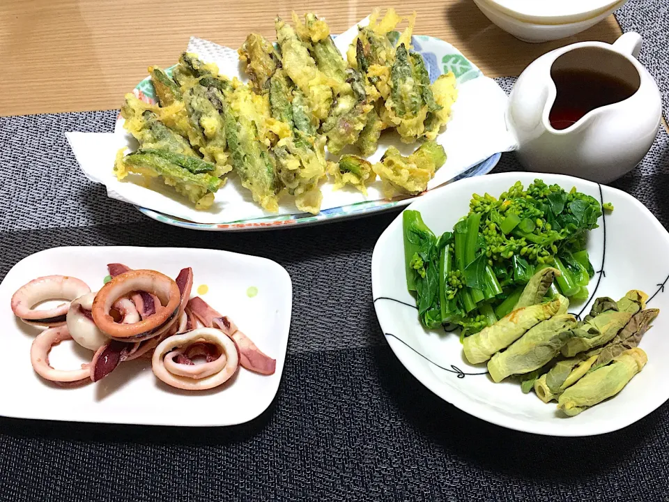 さしぼと菜の花のおひたしとさしぼとタラの芽の天ぷら|明子さん