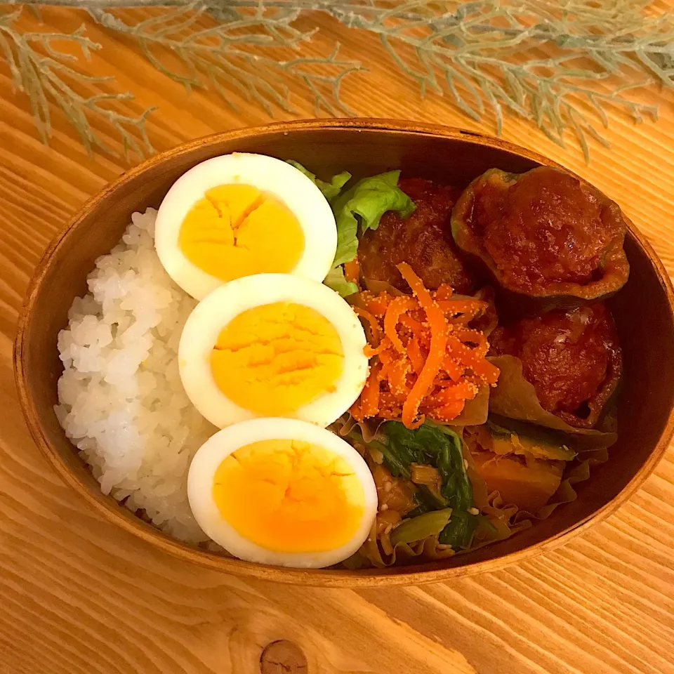 Snapdishの料理写真:ピーマン肉詰め弁当|ha_to_to_mamaさん