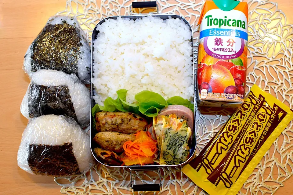 Snapdishの料理写真:# #お弁当  #息子弁当  #高校生弁当  #部活弁当  #下味冷凍  #作り置き  #常備菜 #ジャークチキン #ひとくちカレー|dra-kichiさん