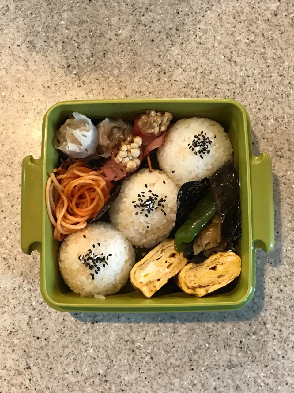 ナスの煮浸し弁当🍱
 #弁当  #高校生男子弁当  #お弁当  #体づくり  #部活弁当|ちっくんさん