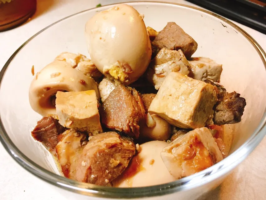 Strew pork , egg and tofu|reigineさん