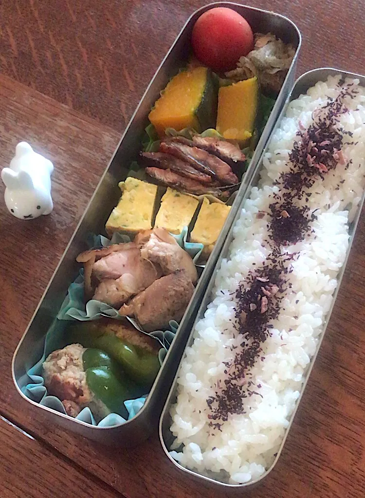 ランチ #お弁当  #お弁当記録  #ピーマンの肉詰め|小松菜さん