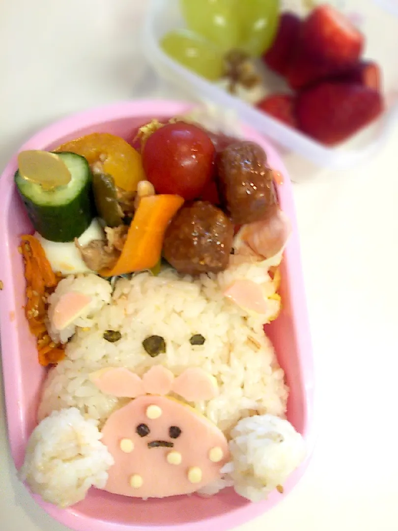 Snapdishの料理写真:4/24すみっこぐらし 遠足弁当💮|まきごろうさん