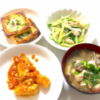 Snapdishの料理写真:鶏むね肉の甘酢ネギ焼き
バンバンジー
油揚げのしらすチーズ
豆腐舞茸みそ汁|masumiさん