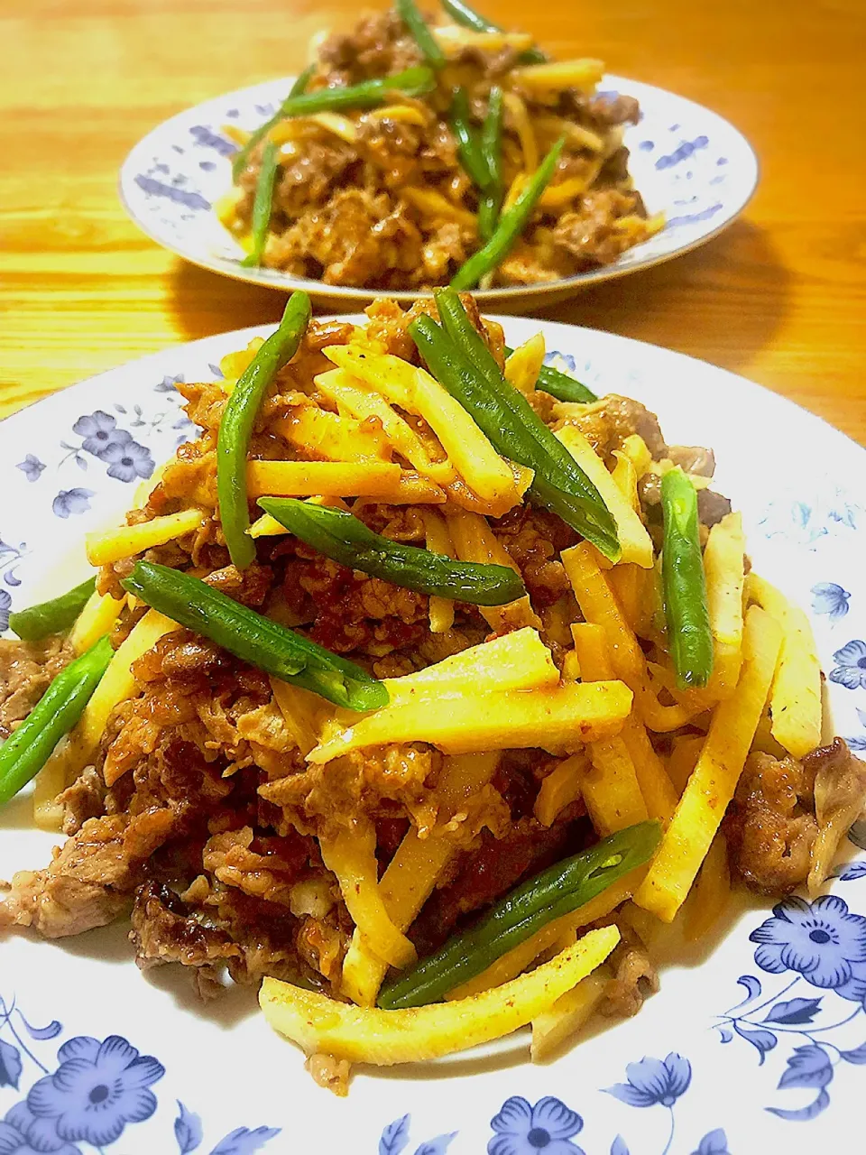 筍と甘酢生姜と牛肉の炒め物|くわまんまさん