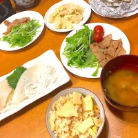 Snapdishの料理写真:#筍ご飯
#生姜焼き
#イカの刺身|りぃさん