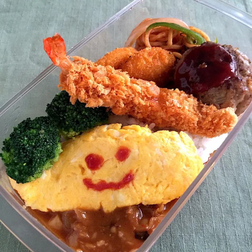 Snapdishの料理写真:食べたいものいろいろ詰めた大人様ランチ弁当|Kさん