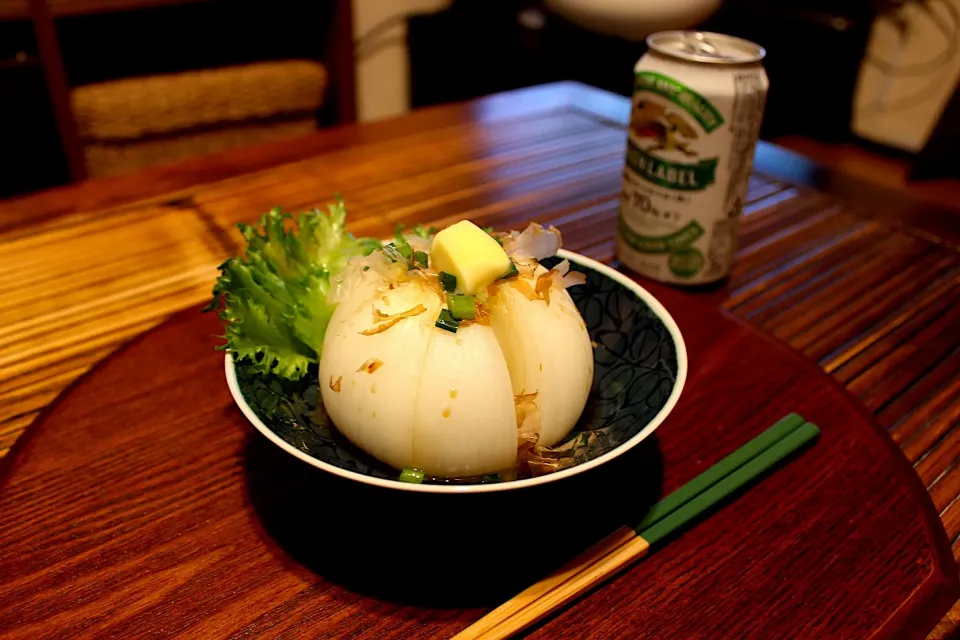 まるまさんの料理 新玉ねぎをチンして麺つゆとバターで！|よっすぃさん