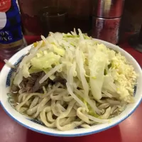 Snapdishの料理写真:ラーメン二郎 目黒店 小ラーメン|RyowLeeさん