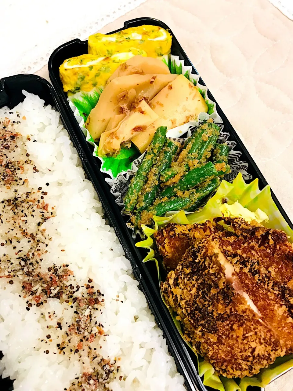 高1長男のお弁当🍱本日はソースいらずのアジフライ|だまさん