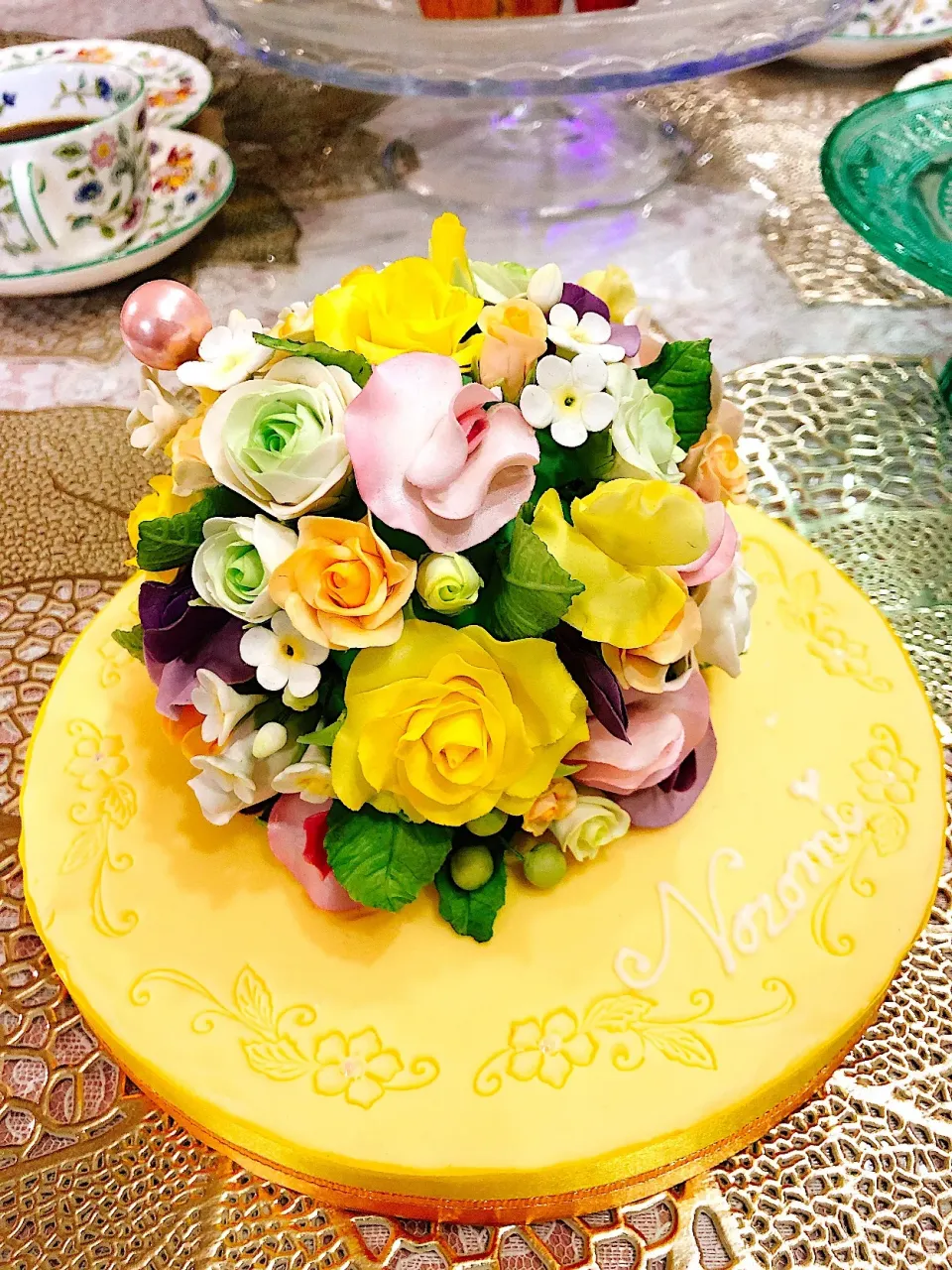 シュガーケーキ
薔薇、スイトピー、小花他|かぉりさん