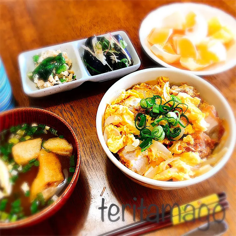 Snapdishの料理写真:カツ丼|teritamagoさん