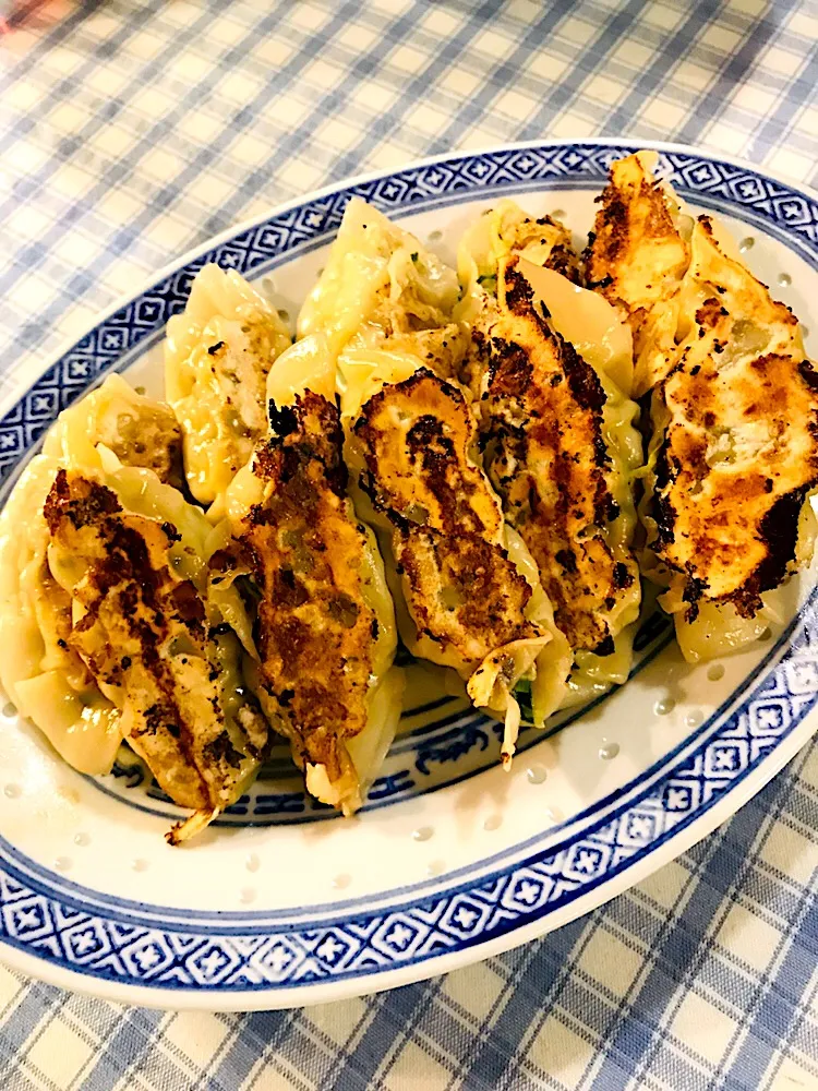 ♪ふつうの焼き餃子♪|静香さん