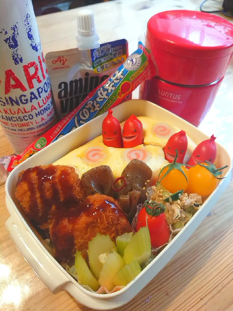 Snapdishの料理写真:2019.4.27 息子弁当🍱|あずきラテさん