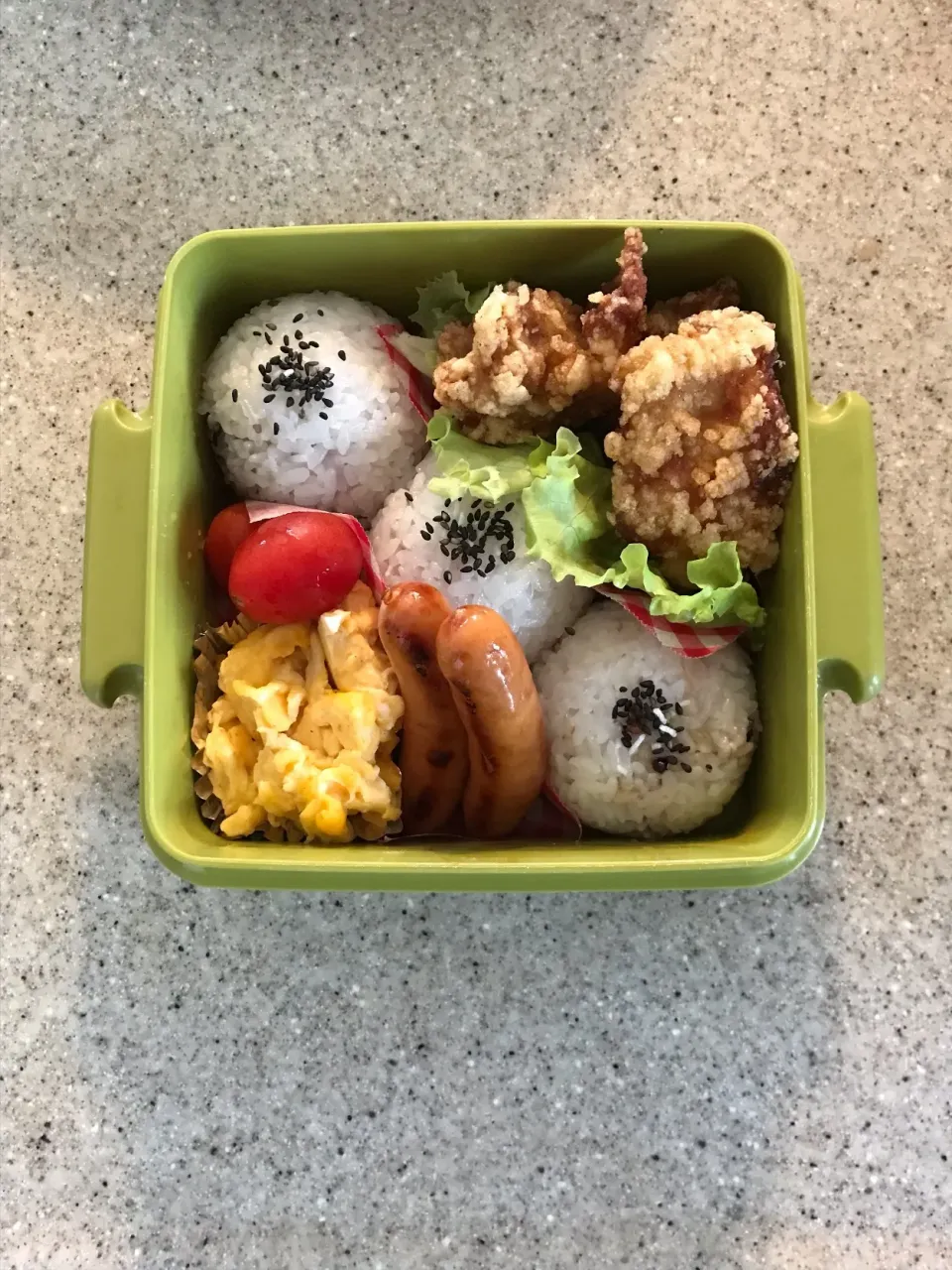 唐揚げ弁当🍱
 #部活弁当  #お弁当  #弁当  #中学女子弁当|ちっくんさん