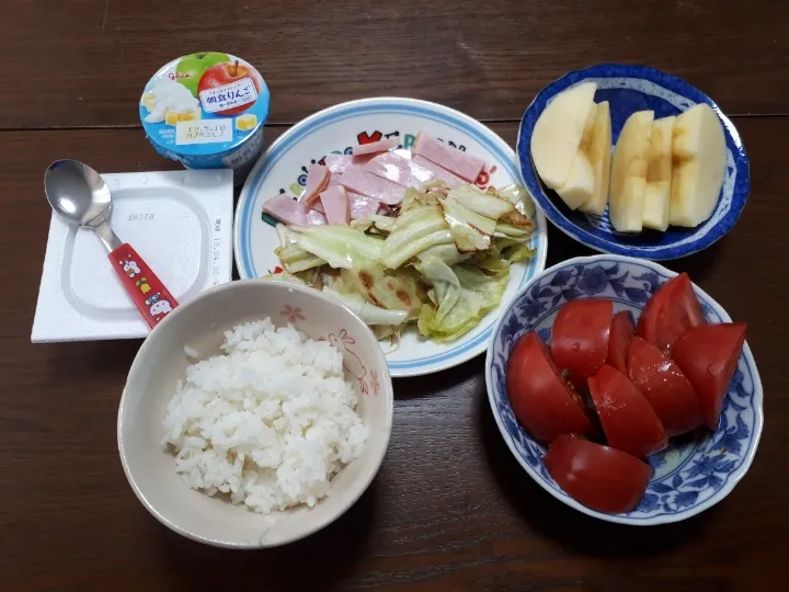 今日の朝ごはん|もーまるさん