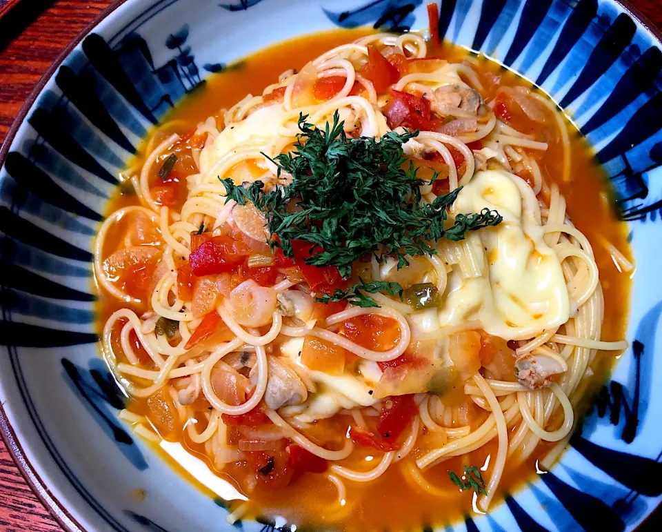 Snapdishの料理写真:アサリトマトの洋風汁麺
 #きょうのちゃぶ台|Cuisineさん