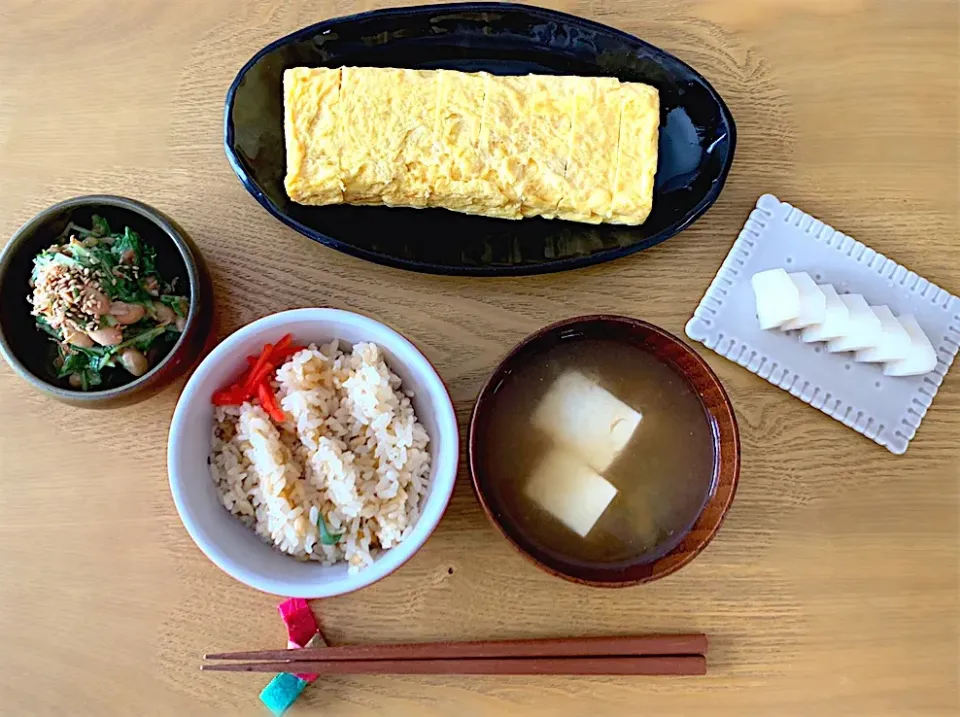 お休みのお昼ご飯はゆーっくり美味しい和食♪|あやさん