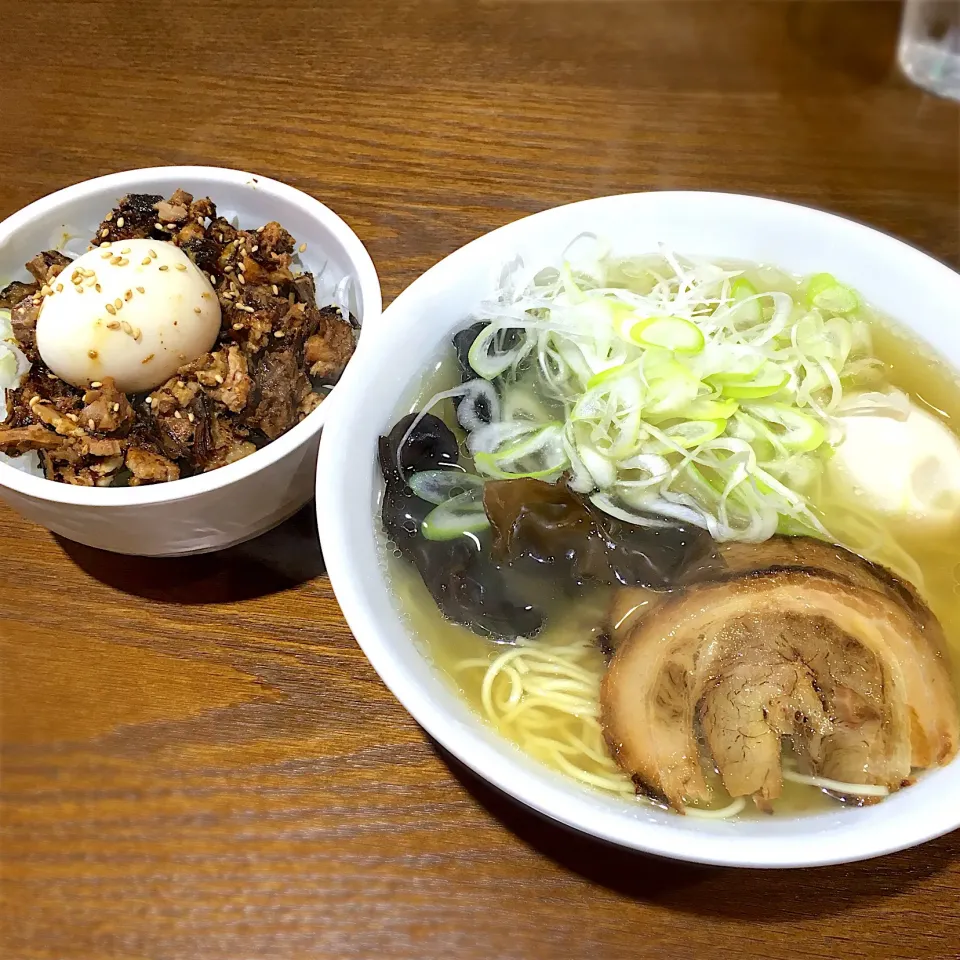 関哲ラーメンと味玉チャーシュー丼|ママ☆おーちゃんさん