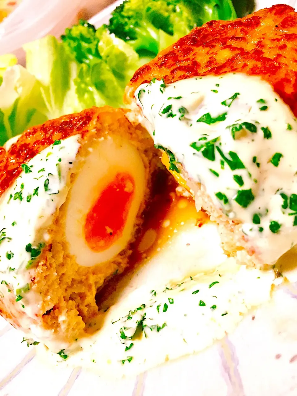 イースターハンバーグ🥚
開けたらこんにちは🙌|ももこさん