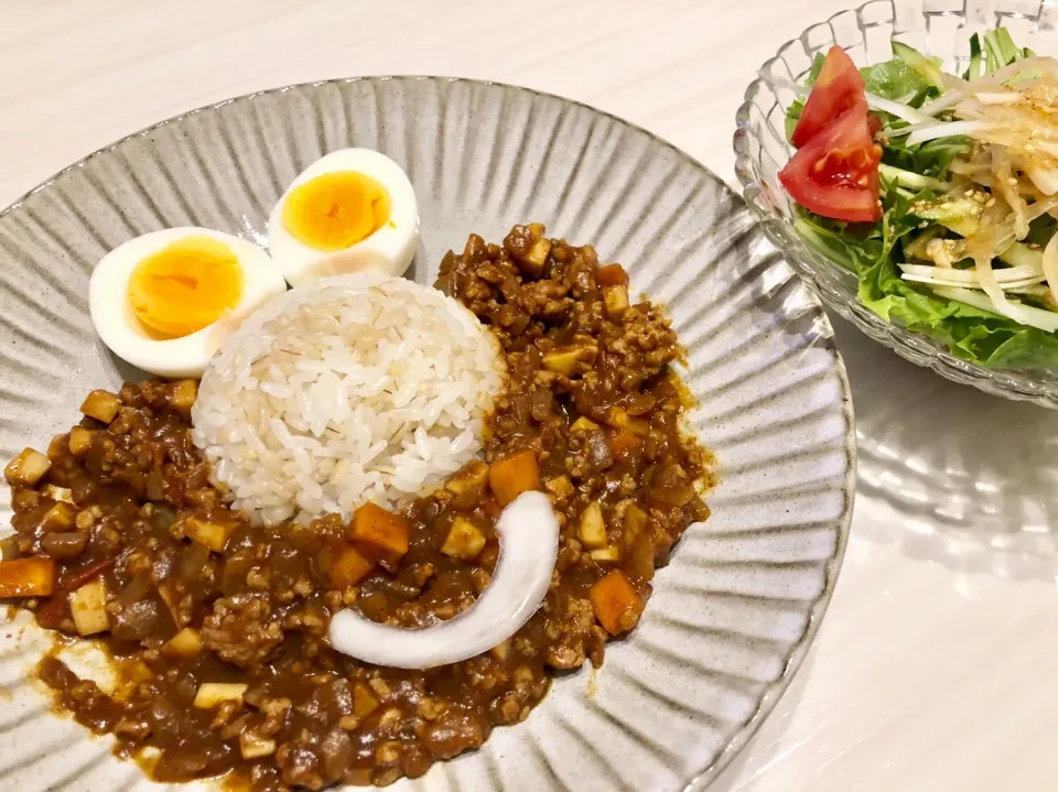 Snapdishの料理写真:キーマカレー🍛🥄★|❁スミス❁さん