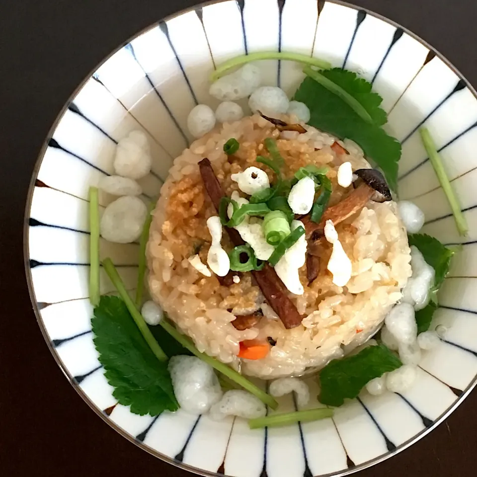 釜めし焼きおにぎり茶漬け                                         〜生姜が香る あさり 釜めしの素〜|momono1さん