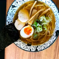 Snapdishの料理写真:今日もアゴだし家ラー🍜|るるぬこさん