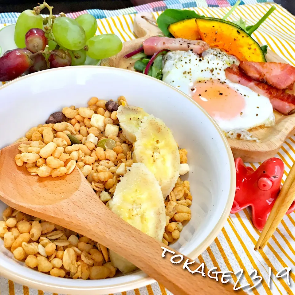 ライスグラノーラで朝食🥣|とかげ2319さん