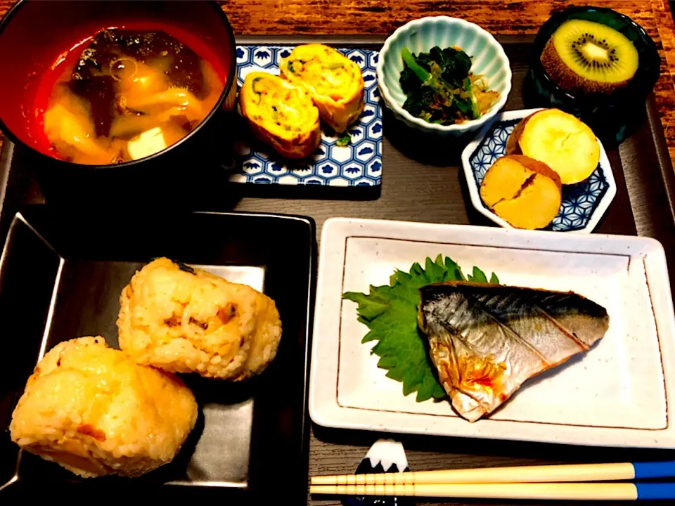 Snapdishの料理写真:焼き鯖定食～🎶|パンダ母さん🐼さん