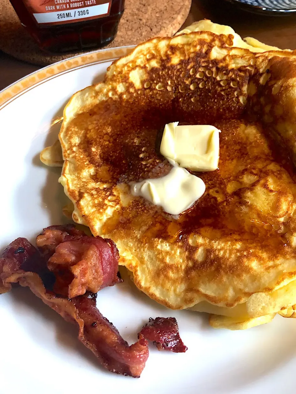 Buttermilk Pancakes and bacon|Chris Shannonさん