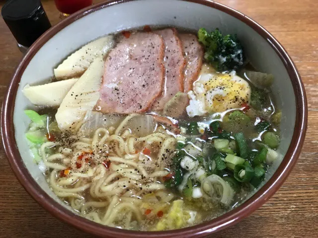 Snapdishの料理写真:#マルちゃん正麺 🍜、醤油味❗️ (๑✦ˑ̫✦)✨|サソリさん