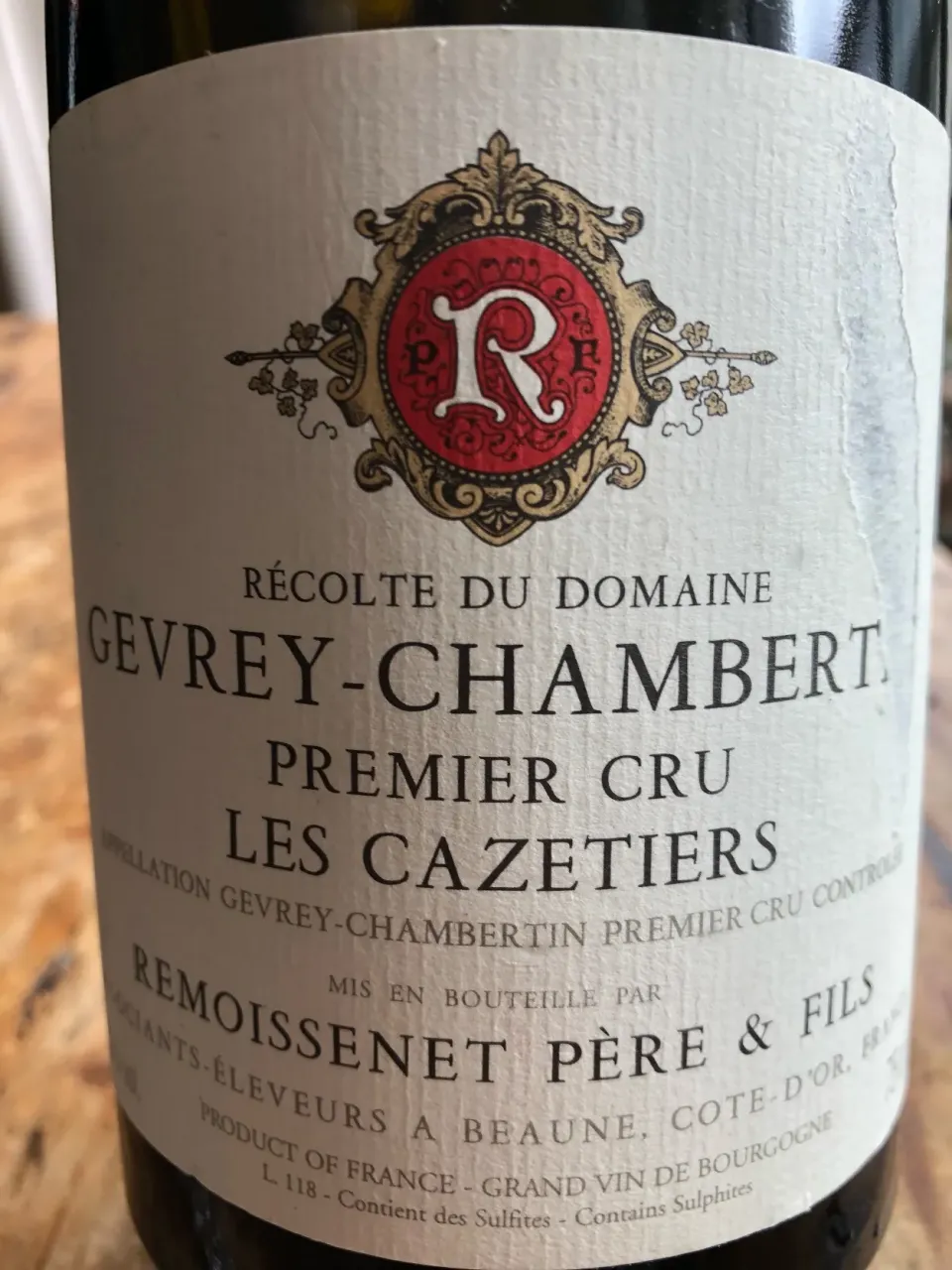 Remoissenet Père et Fils Gevrey Chambertin 1er Cru Les Cazetiers 2010
ルモワスネ・ペール・エ・フィス ジュヴレ・シャンベルタン プルミエ・クリュ レ・カズティエ 2010|kuuneruさん