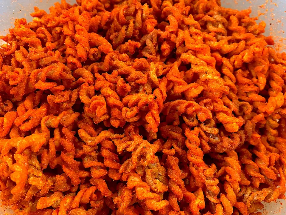 Spicy macaroni chips|yeni kartikasariさん