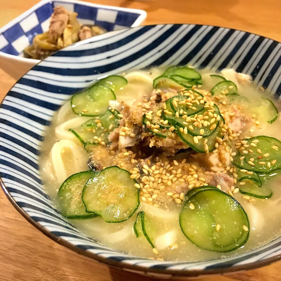 サバ水煮缶で、冷汁風うどん|ゆうこさん