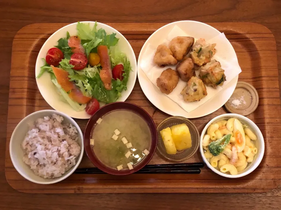 Snapdishの料理写真:夕飯 マグロの竜田揚げ、アサリかき揚げなど|マユマユさん