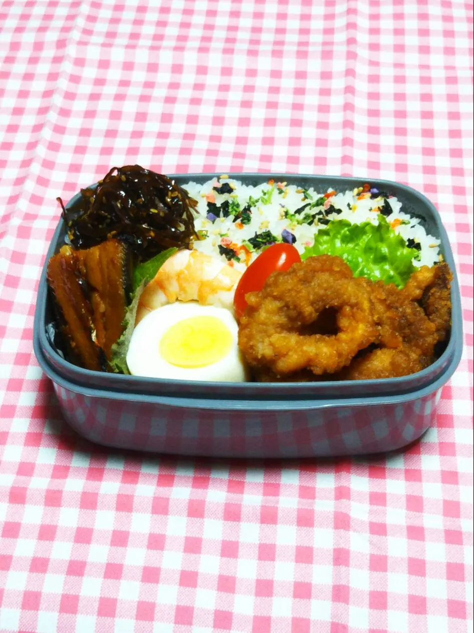 息子のお弁当(ﾘｸ､イカの唐揚げ😛)|かあたん(元ポップン)さん