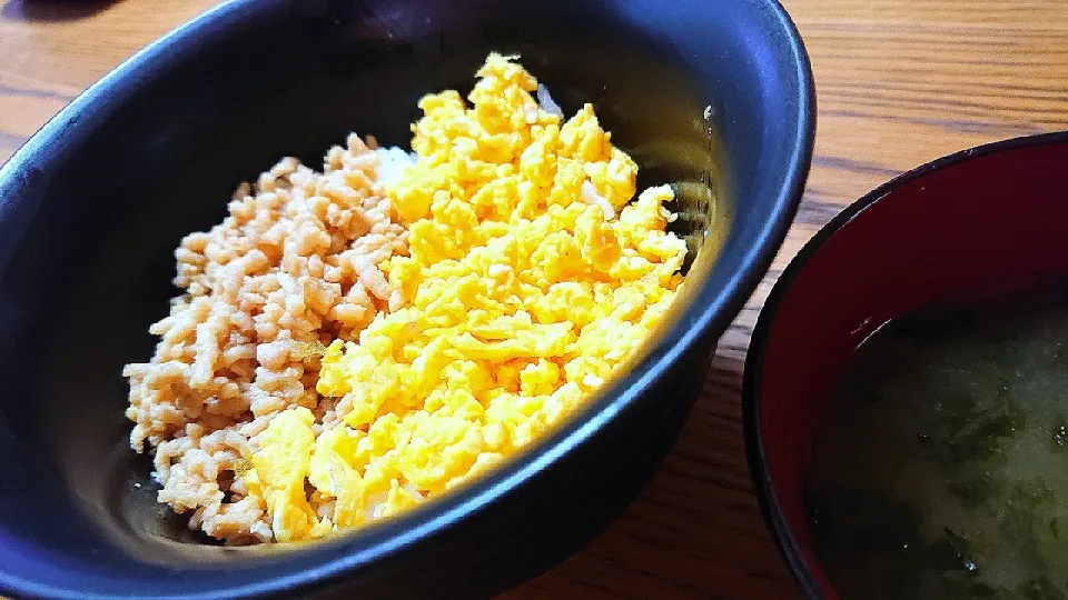 鶏そぼろ丼|美穂さん