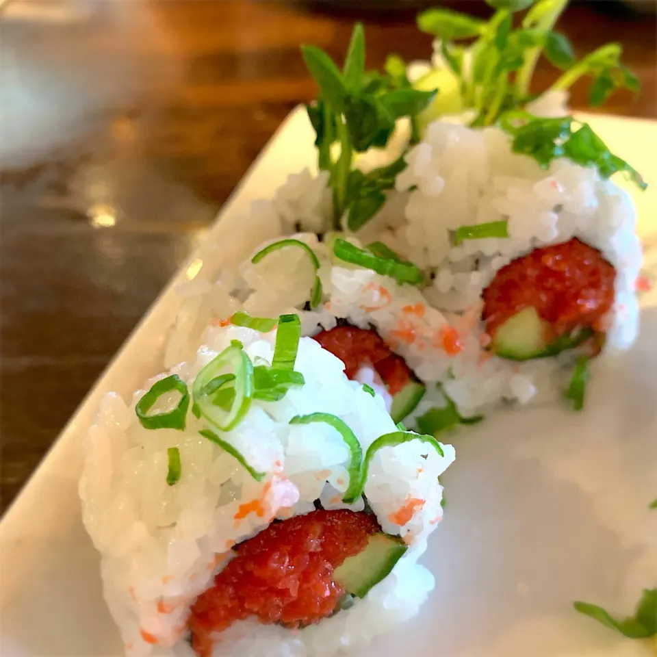 Snapdishの料理写真:Spicy Tuna Roll|Junya Tanakaさん