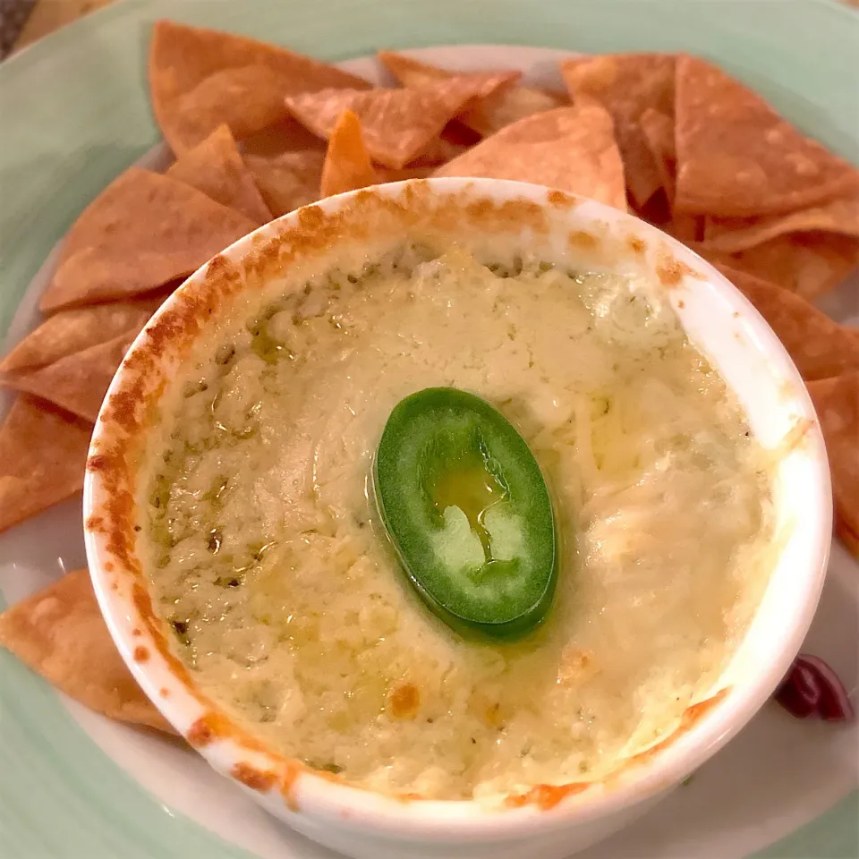 Snapdishの料理写真:Baked Jalapeno Artichoke Dip|Junya Tanakaさん