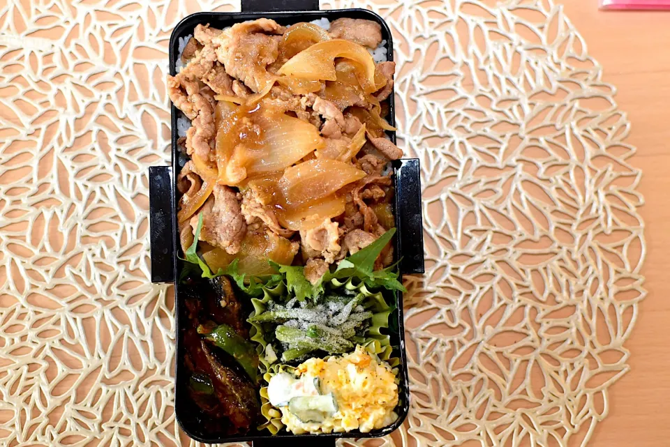 #お弁当  #娘弁当  #部活弁当  #作り置き弁当  #中学生女子弁当  #生姜焼き弁当|dra-kichiさん