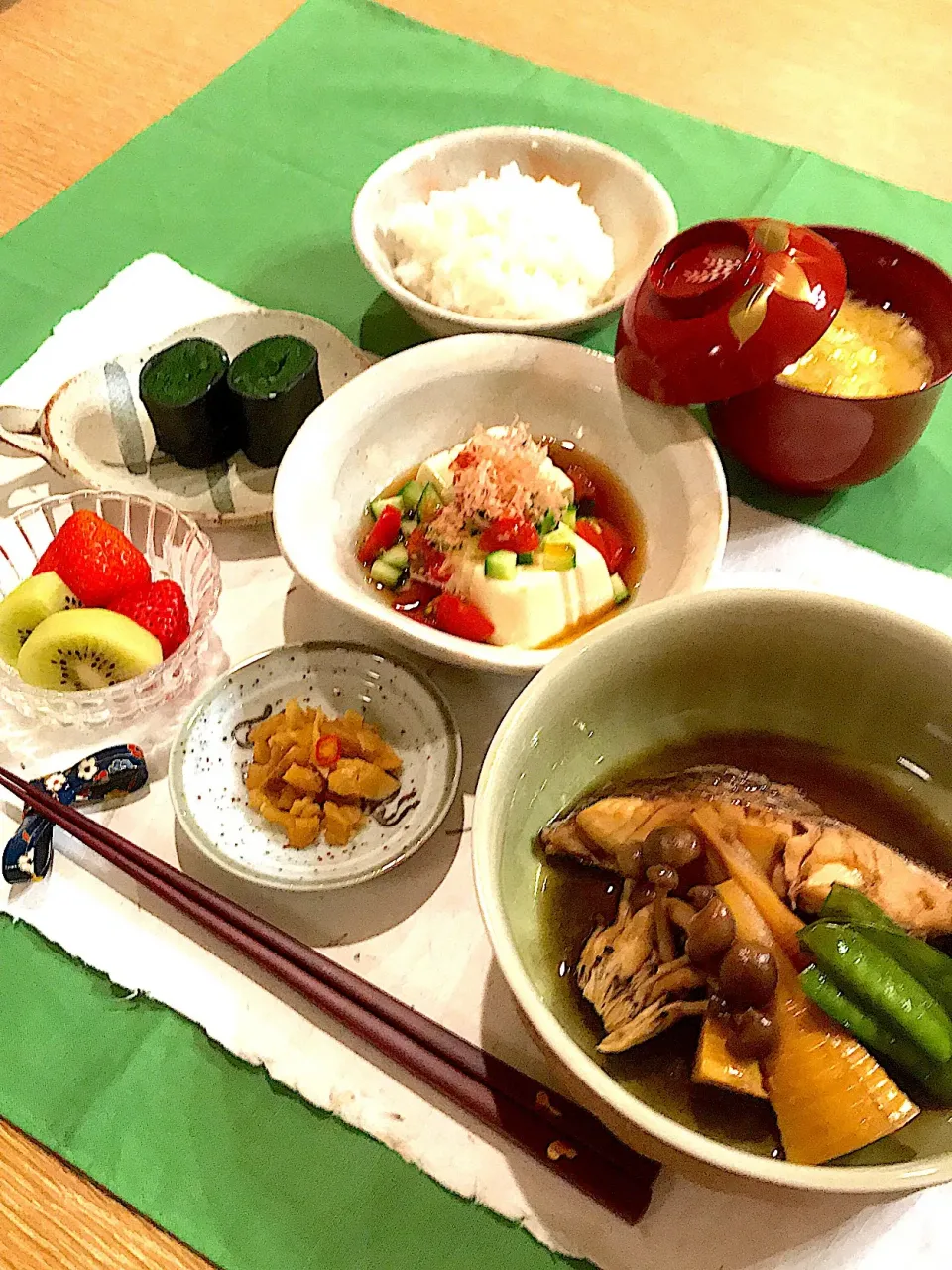 天然鯛と筍炊き合わせの夕食🥢|サミカさん