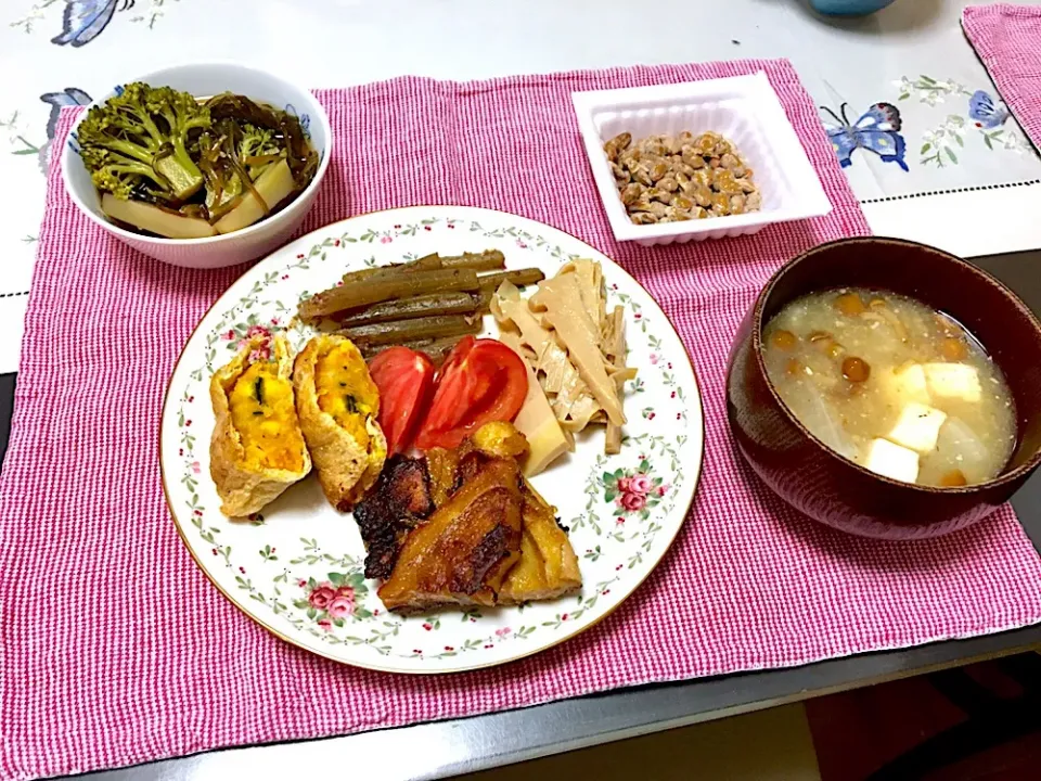 Snapdishの料理写真:ベジ料理♡車麩の唐揚げのご飯|みよさん