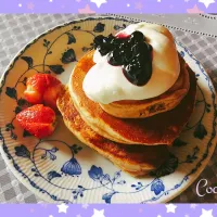 Very berry pancakes 〜 佐野未起さんの料理 鬼のツノ立ち！バタークリーム並 エンゼルクリーム 使用ですよ