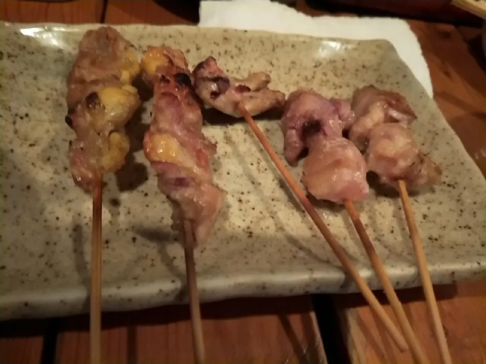 ようやく焼き鳥、ヒップ.軟骨|のぶさん